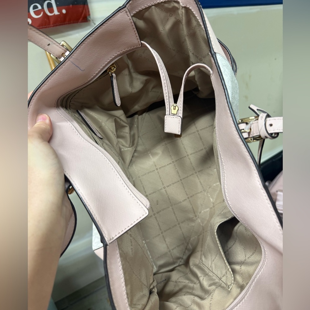 Michael Kors Blush and Cream Tote - Picture 3 of 3